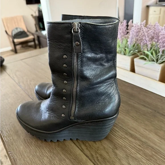 Fly London Black Leather Wedge Boots - Picture 7 of 13